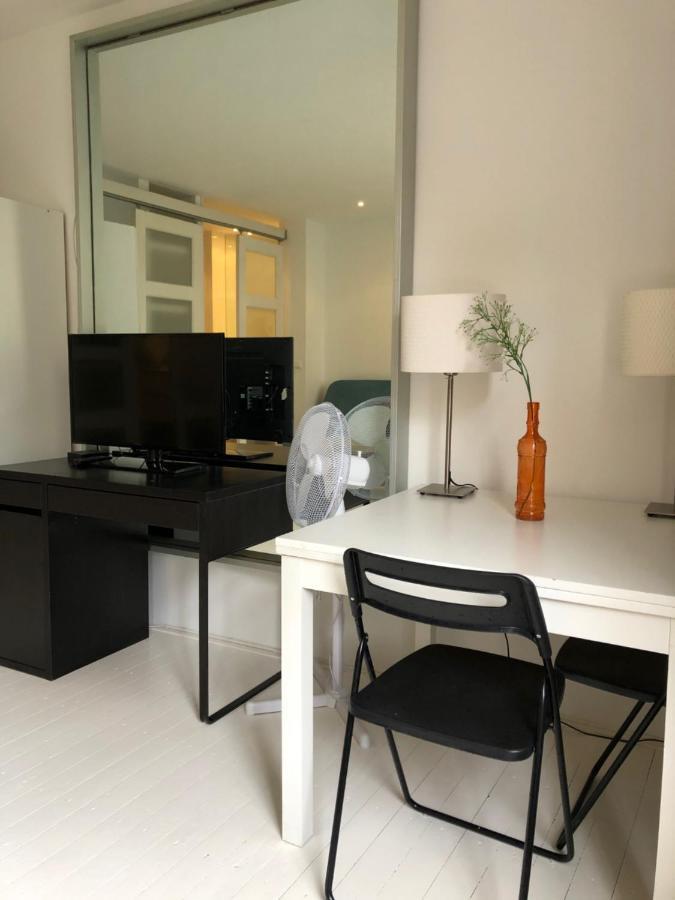 Amsliving Bed & Breakfast Amsterdam Exterior photo