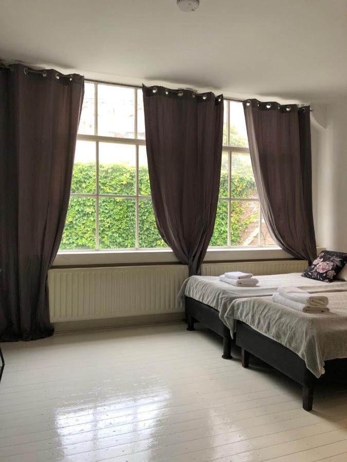 Amsliving Bed & Breakfast Amsterdam Exterior photo